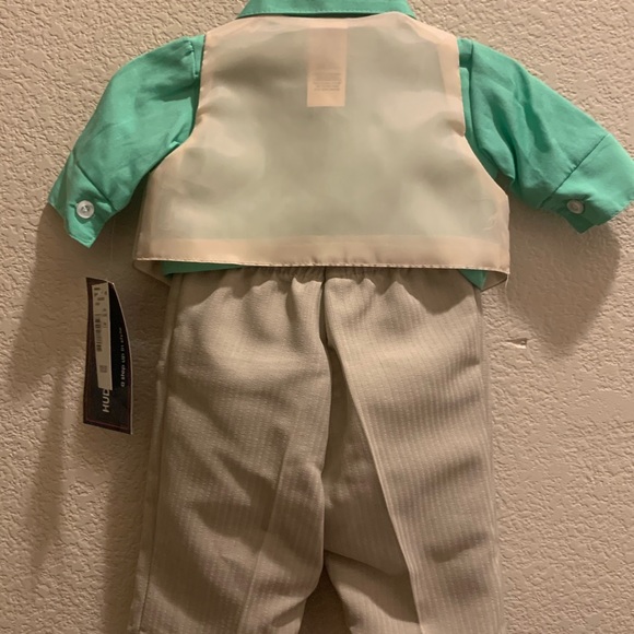 Hudson Ferrell - Suit - Picture 2 of 5